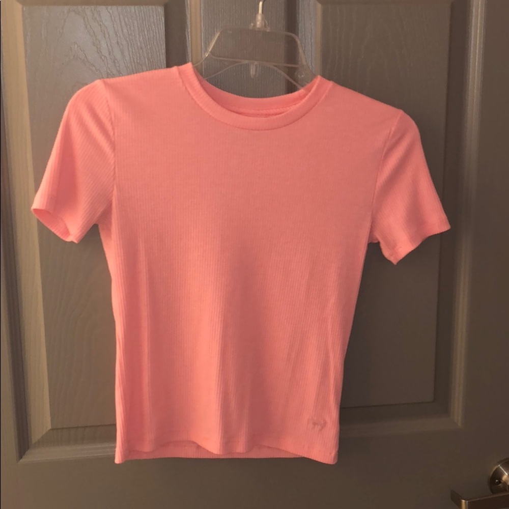 pink shirt